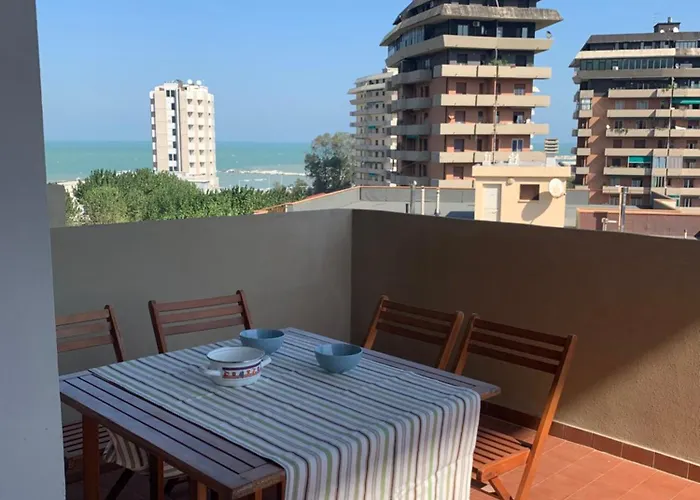 Gabbiano Baia Flaminia * Πέζαρο